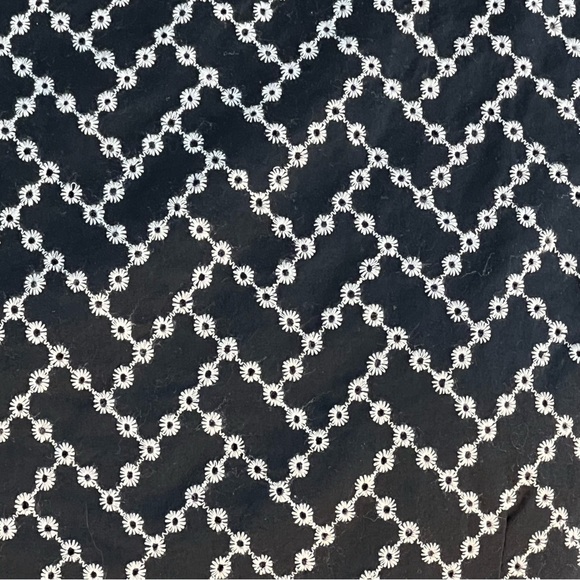 Jones New York Signature Black W/White Embroidery Sleeveless Sheath Dress 16 - Picture 3 of 8